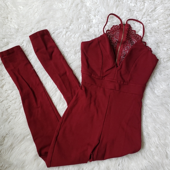 Fashion Nova Pants - Fashion Nova XS burgundy jumpsuit lace back